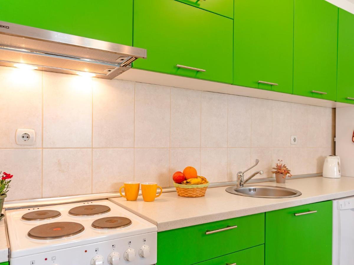 Green Home Apartments コトル エクステリア 写真